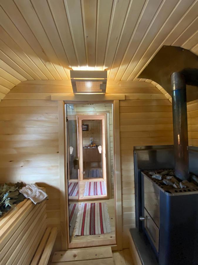 Hotel Three Korony Skhidnytsia ภายนอก รูปภาพ